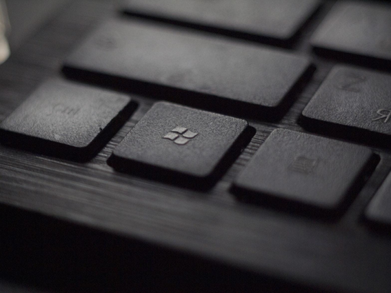 Símbolo da Microsoft | Foto: Tadas Sar